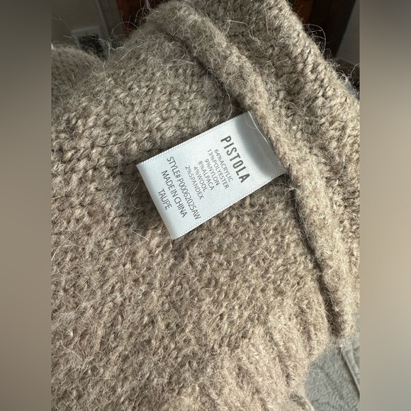 [Pistola] Oversized Sweater - Picture 3 of 3